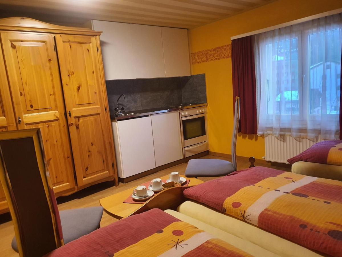 Hotel Klein Matterhorn رندة المظهر الخارجي الصورة